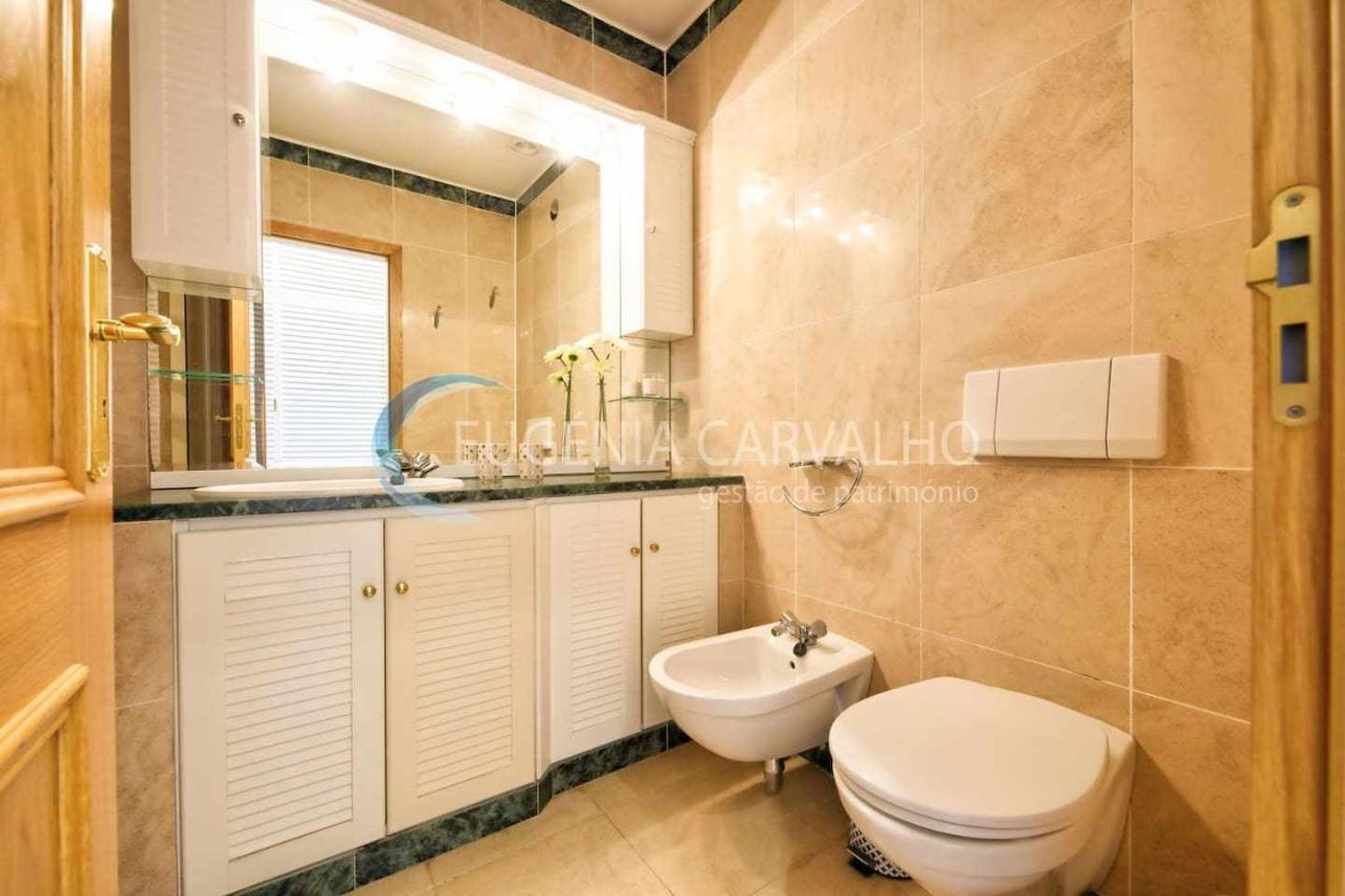 Ria Charme Apartamento No Centro Da Cidade Apartment Aveiro Luaran gambar